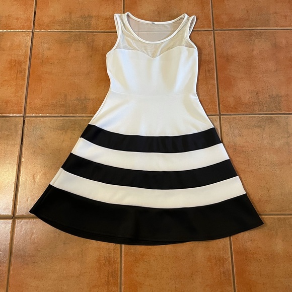 Classy retro classic Black white striped fun dress like new rockabilly - Picture 2 of 10